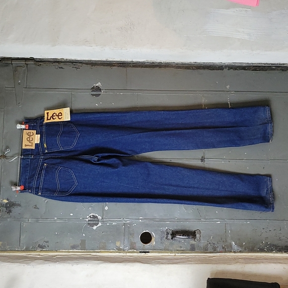 Vintage NOS Lee jeans - Picture 2 of 10